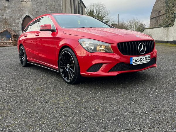Mercedes-Benz CLA Estate, Diesel, 2016, Red