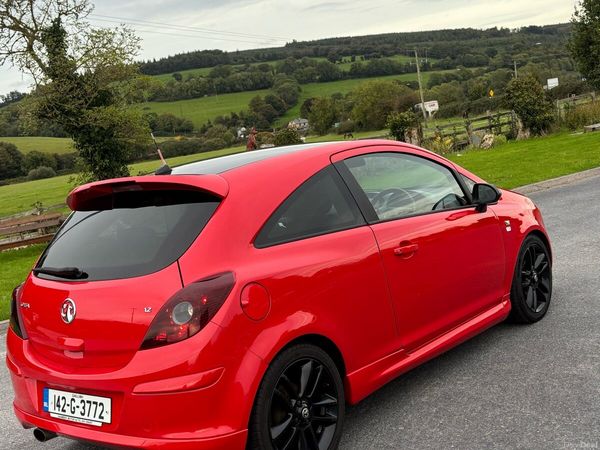 Vauxhall Corsa Hatchback, Petrol, 2014, Red