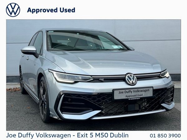Volkswagen Golf Estate, Petrol, 2025, Grey