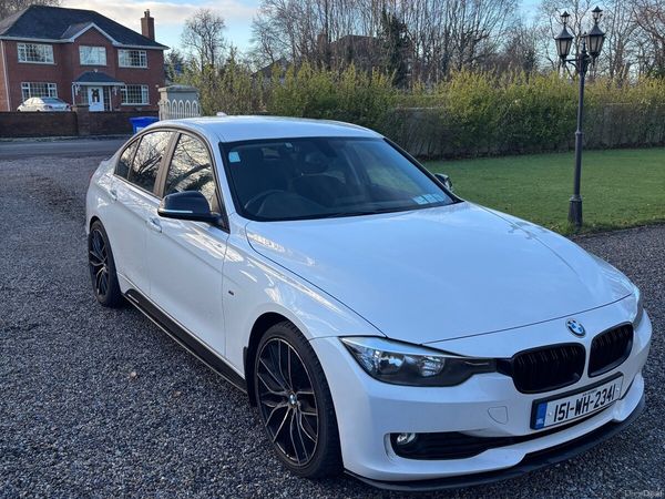 BMW 3-Series Saloon, Diesel, 2015, White