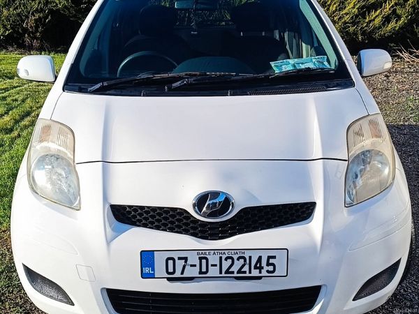 Toyota Vitz Hatchback, Petrol, 2007, White