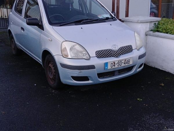 Toyota Yaris Hatchback, Petrol, 2004, Blue
