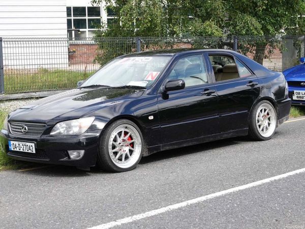 Lexus IS Saloon, Petrol, 2004, Black