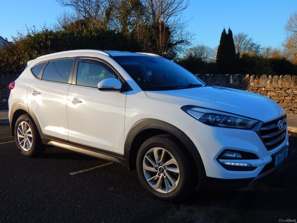 Hyundai Tucson SUV, Diesel, 2016, White
