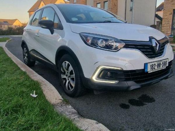 Renault Captur Hatchback, Petrol, 2018, White