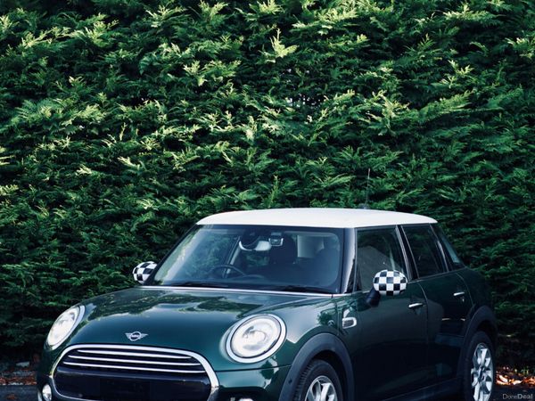 Mini Cooper Hatchback, Diesel, 2018, Green