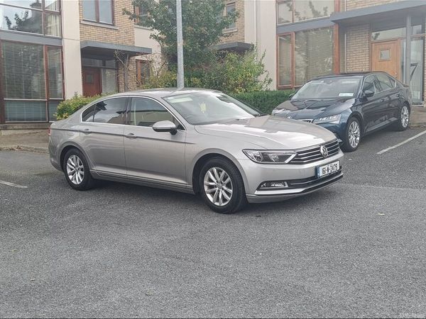 Volkswagen Passat Saloon, Diesel, 2016, Silver