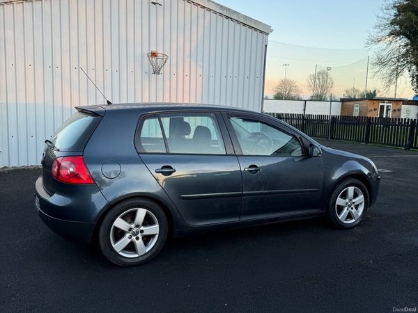 Volkswagen Golf Hatchback, Petrol, 2007, Blue