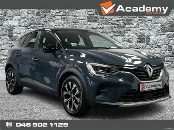 Renault Captur Hatchback, Petrol, 2024, Blue