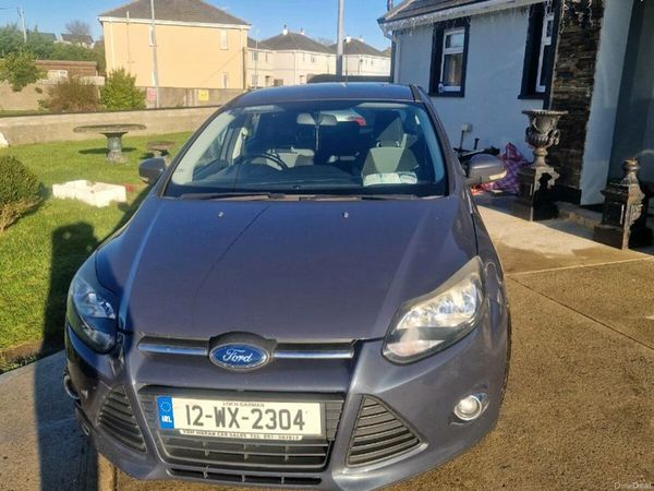 Ford Focus Hatchback, Diesel, 2012, Grey