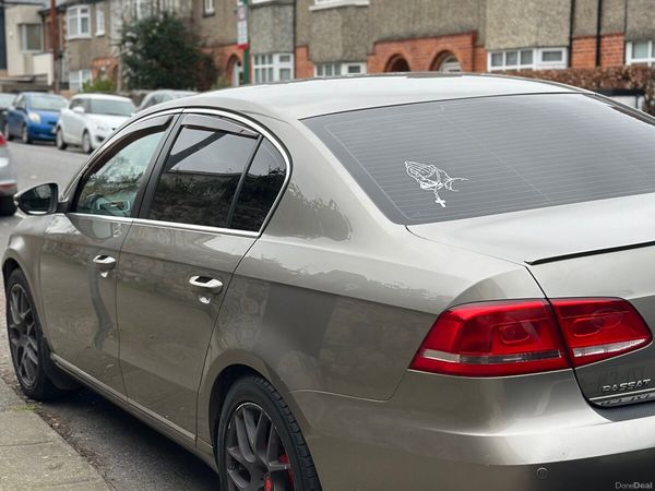 Volkswagen Passat Saloon, Diesel, 2012, Brown
