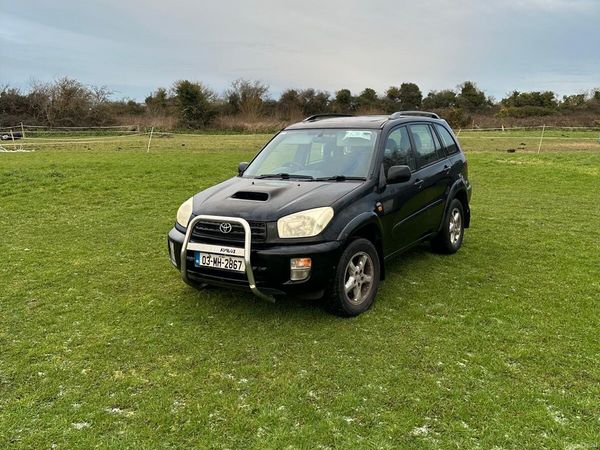 Toyota RAV4 SUV, Diesel, 2003, Black