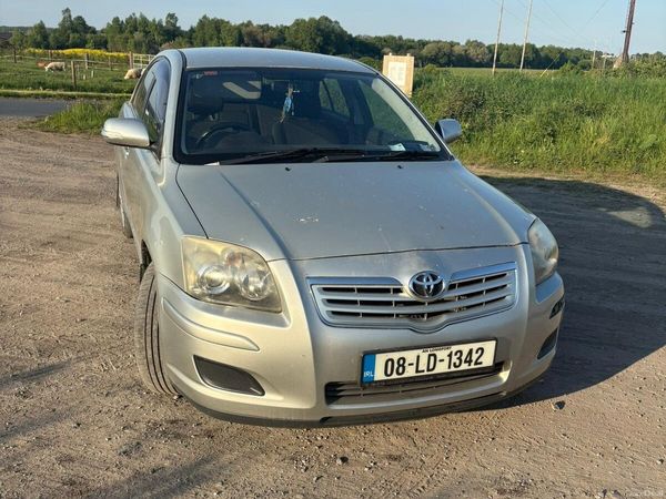 Toyota Avensis Saloon, Petrol, 2008, Silver