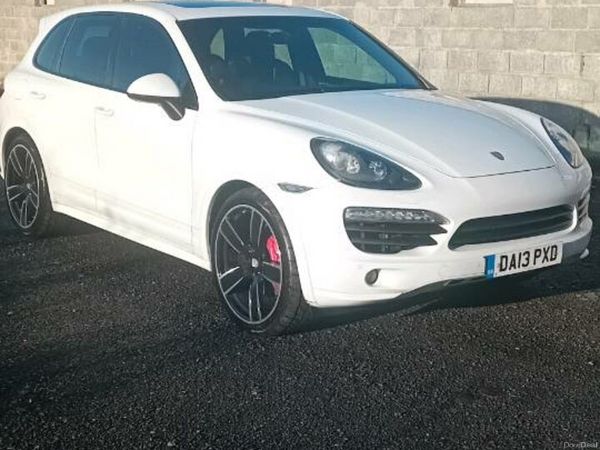 Porsche Cayenne SUV, Diesel, 2013, White