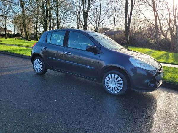 Renault Clio Hatchback, Ethanol Petrol, 2011, Black