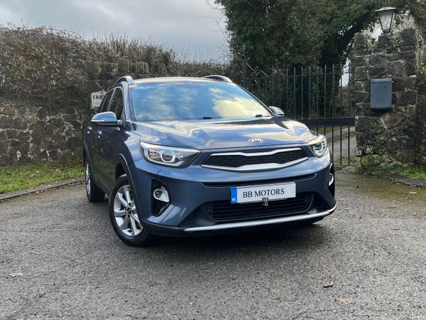 Kia Stonic Estate/Jeep, Petrol, 2020, Blue