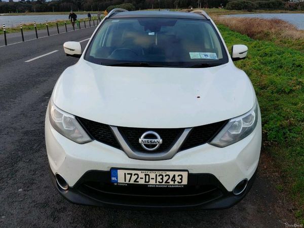 Nissan Qashqai SUV, Diesel, 2017, White