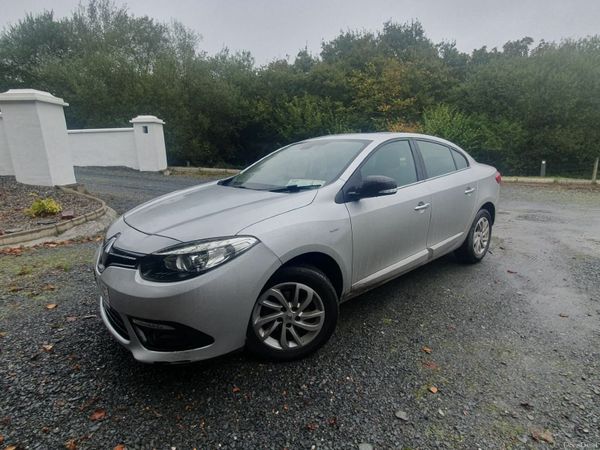 Renault Fluence Saloon, Diesel, 2015, Silver