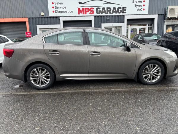 Toyota Avensis Saloon, Diesel, 2017, Grey