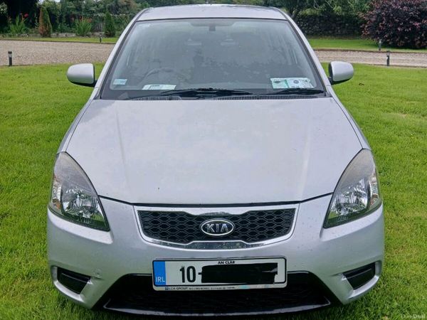Kia Rio MPV, Petrol, 2010, Silver