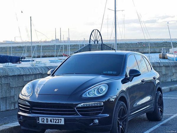 Porsche Cayenne SUV, Diesel, 2012, Black