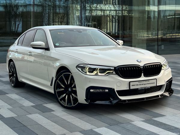 BMW 5-Series Saloon, Petrol Plug-in Hybrid, 2019, White