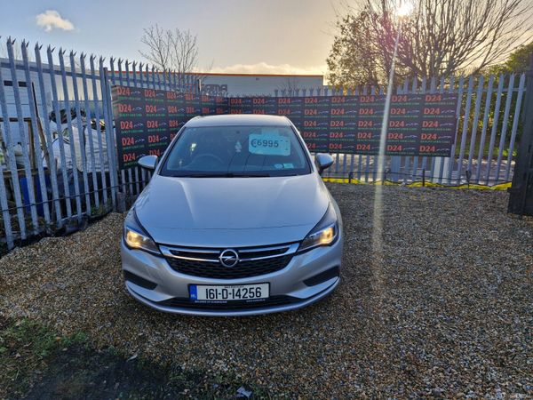 Opel Astra Hatchback, Diesel, 2016, Silver