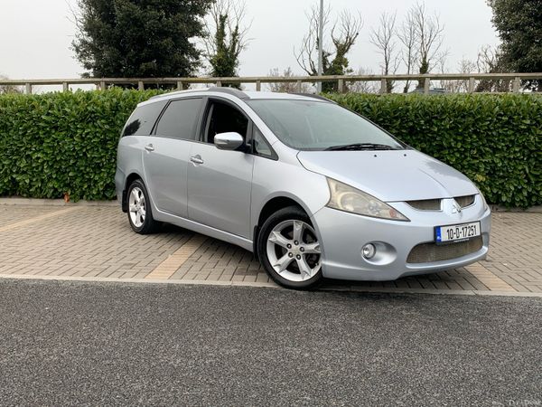 Mitsubishi Grandis MPV, Diesel, 2010, Silver