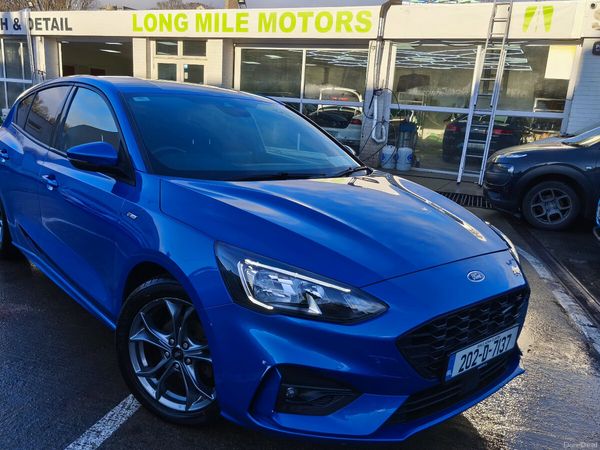 Ford Focus Hatchback, Petrol, 2020, Blue