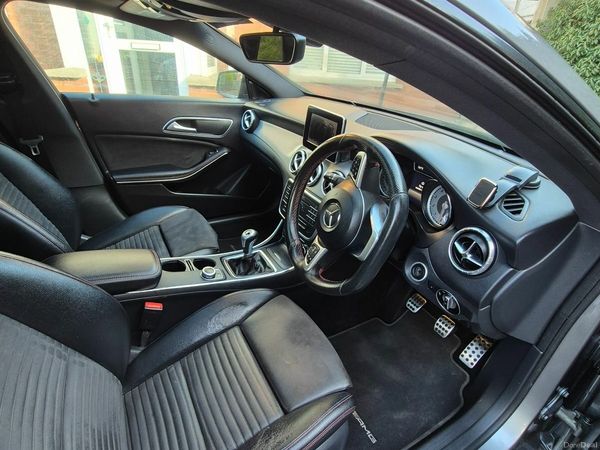Mercedes-Benz CLA Saloon, Petrol, 2016, Grey