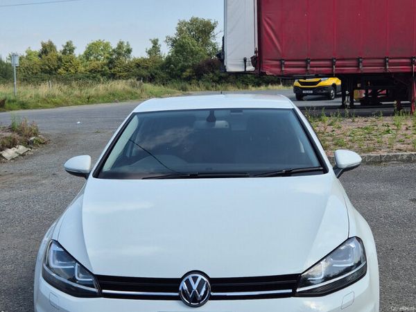 Volkswagen Golf Hatchback, Petrol, 2015, White