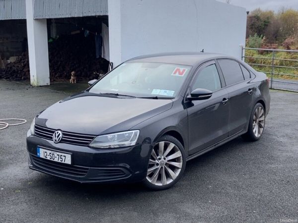 Volkswagen Jetta Saloon, Diesel, 2012, Black