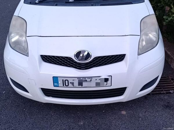 Toyota Vitz Hatchback, Petrol, 2010, White