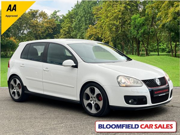 Volkswagen Golf Hatchback, Petrol, 2007, White