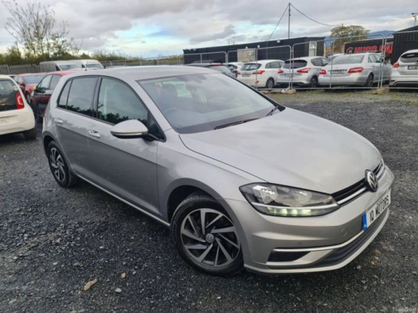 Volkswagen Golf Hatchback, Diesel, 2019, Silver