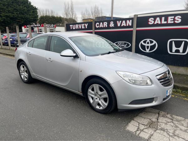 Opel Insignia Saloon, Diesel, 2010, Silver