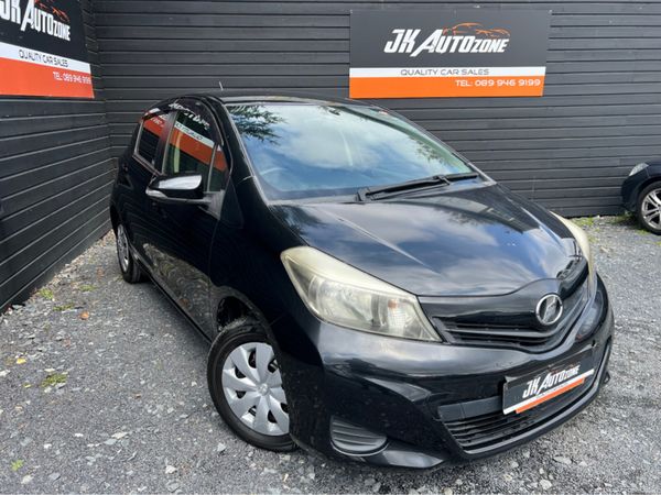 Toyota Yaris Hatchback, Petrol, 2012, Black