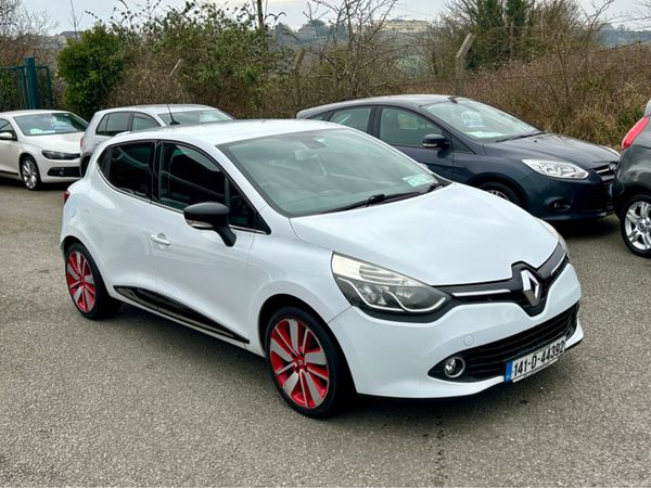 Renault Clio Hatchback, Petrol, 2014, White