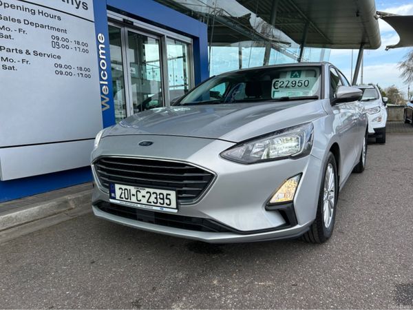 Ford Focus Hatchback, Petrol, 2020, Grey