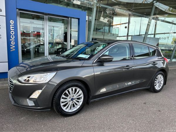Ford Focus Hatchback, Diesel, 2019, Grey