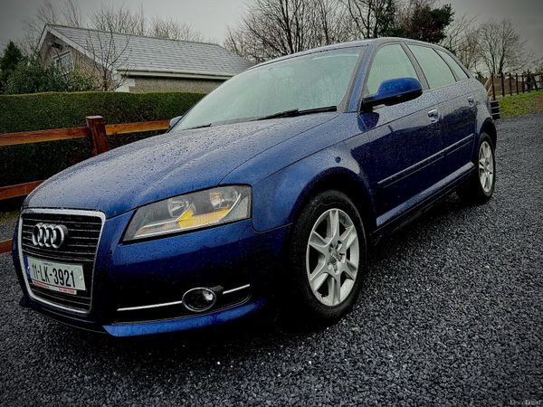 Audi A3 Hatchback, Diesel, 2011, Blue