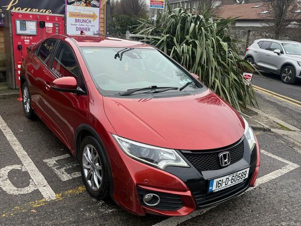 Honda Civic Hatchback, Diesel, 2016, Red