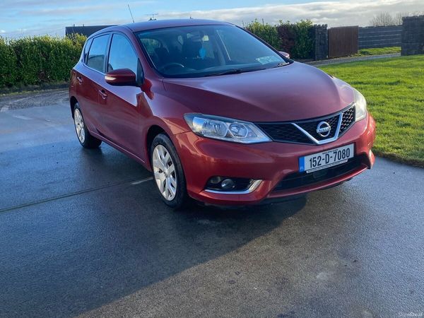 Nissan Pulsar Hatchback, Diesel, 2015, Red