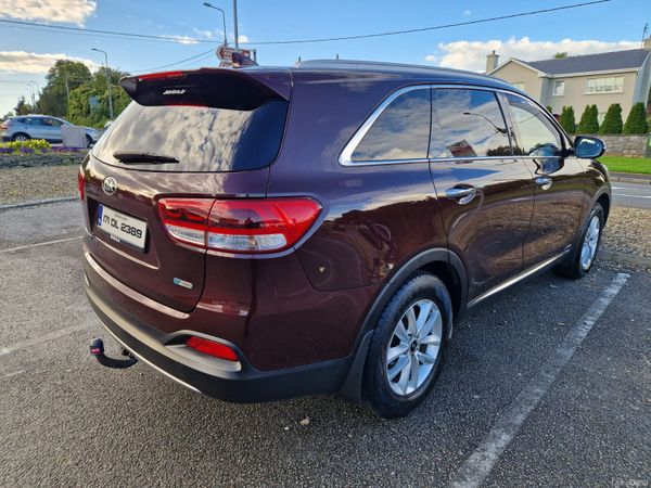 Kia Sorento SUV, Diesel, 2017, Red