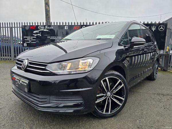 Volkswagen Touran MPV, Diesel, 2016, Black