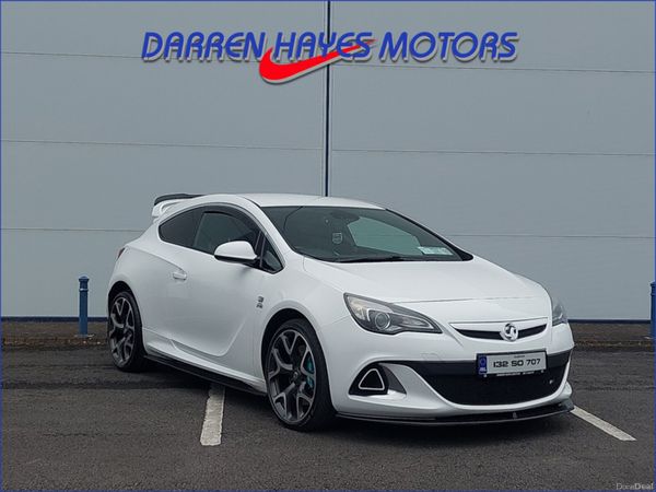 Vauxhall Astra Hatchback, Petrol, 2013, White