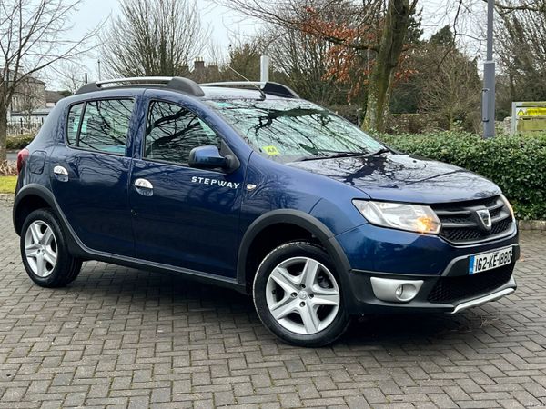 Dacia Sandero Stepway Hatchback, Petrol, 2016, Blue