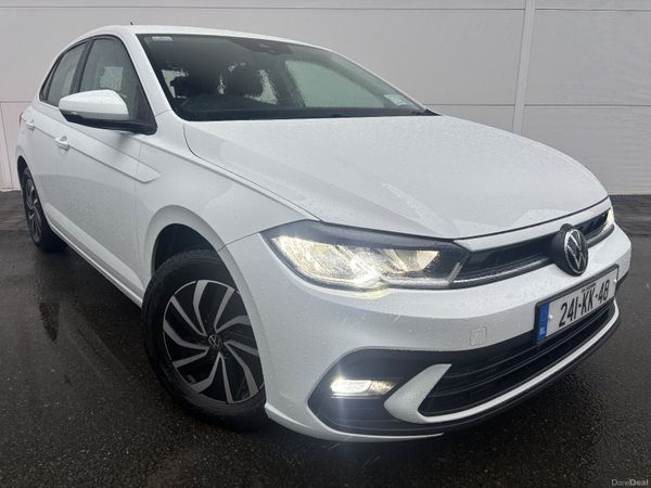 Volkswagen Polo Hatchback, Petrol, 2024, White