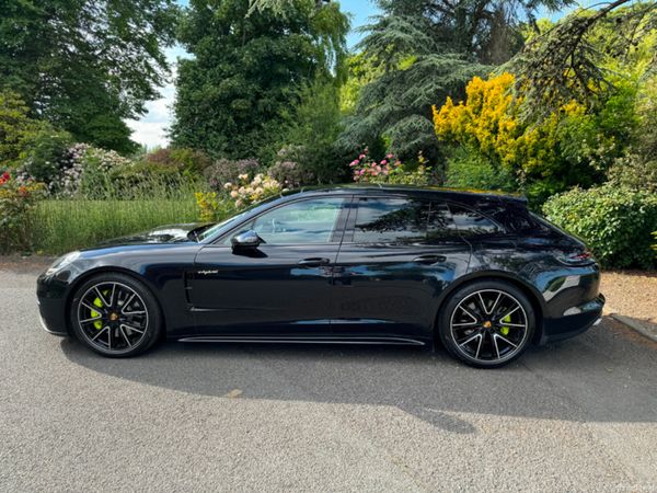 Porsche Panamera Estate, Petrol Hybrid, 2018, Black