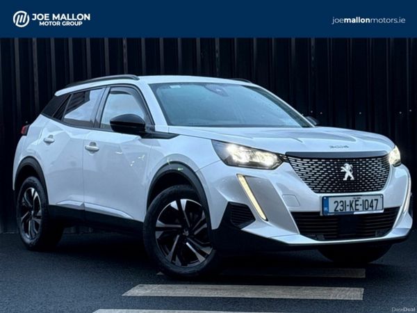 Peugeot 2008 MPV, Petrol, 2023, White